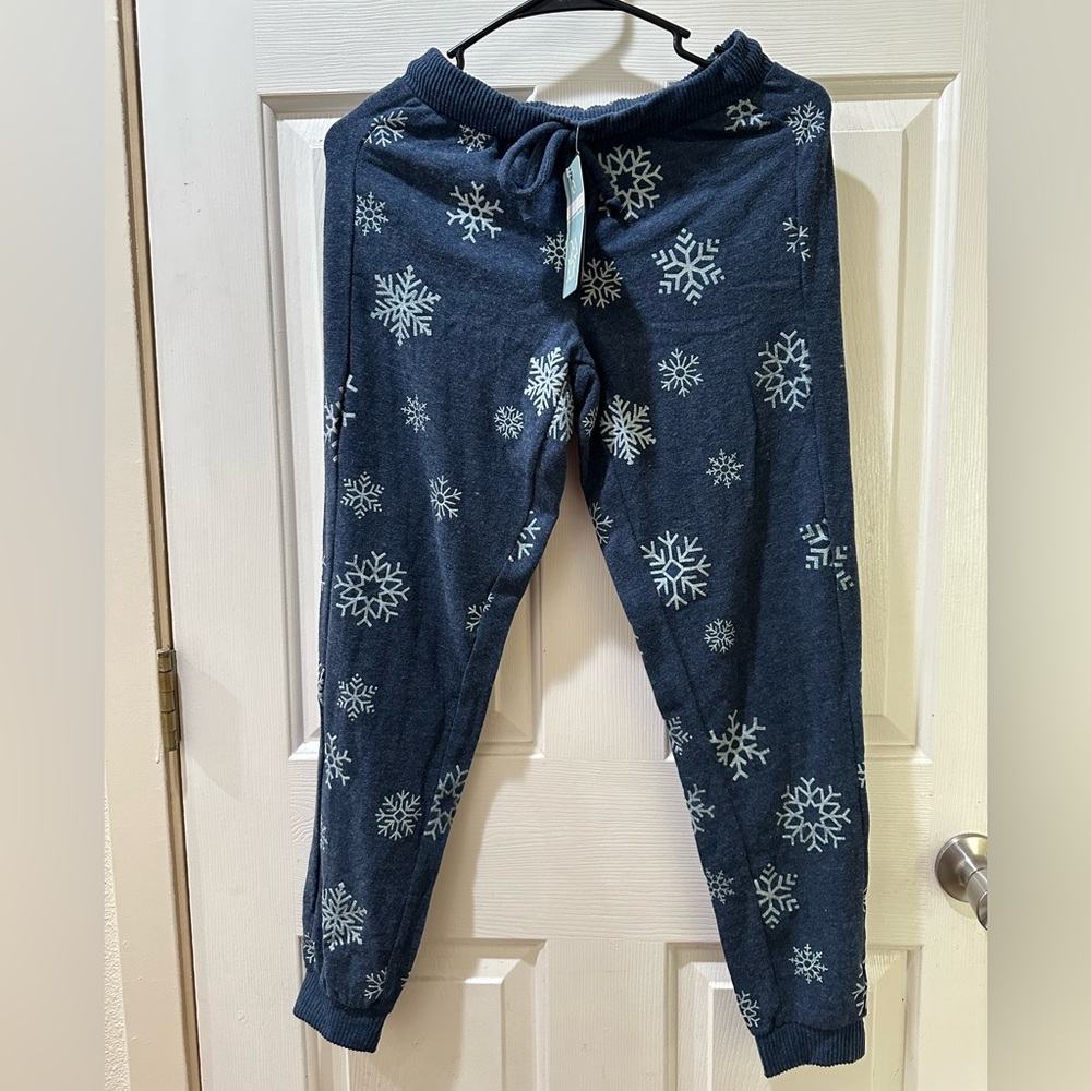 Chaser Navy Snowflake Lounge Pants